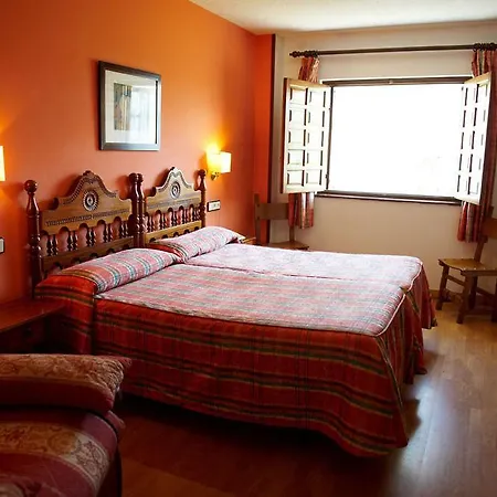 מלון Hidalgos 2*