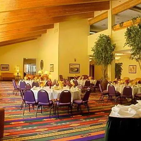 Hidalgos فندق 2*